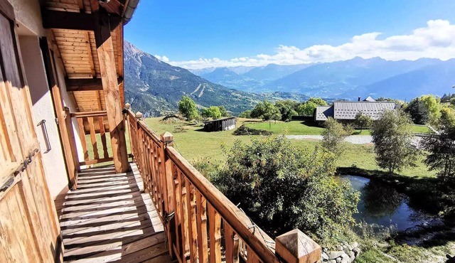 Résidence Chal Pra Prunier - Chalets for 18 People