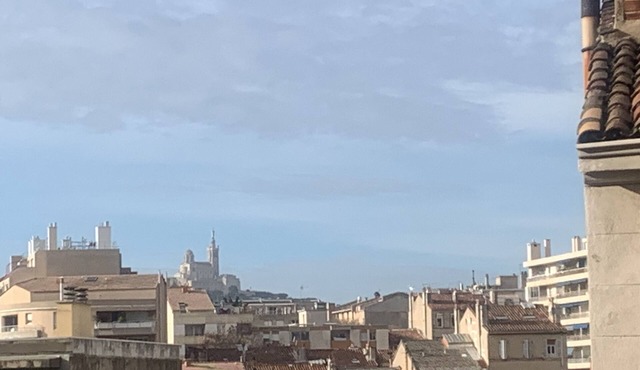 Refait à Neuf, vue sur la Bonne Mère, 6 Personnes