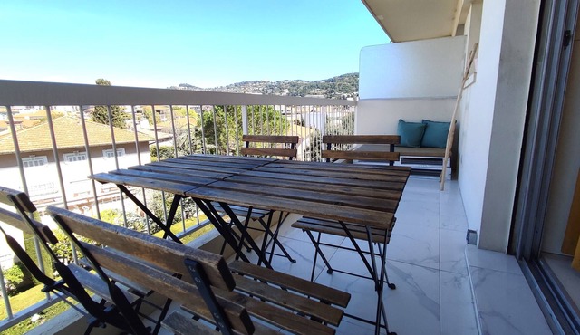 Renovated studio, 10mn Croisette