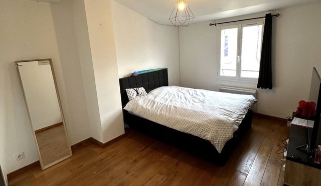 Rent village house 96m2 two large bedrooms, living room and bedrooms air conditioned