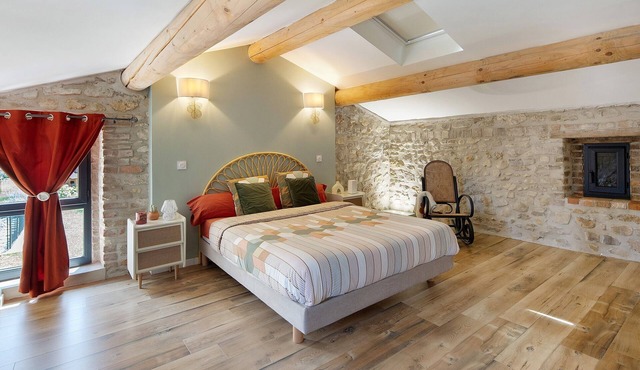 Romantic Getaway at La Romance — Charming House with Private Spa in the Heart of the Cévennes