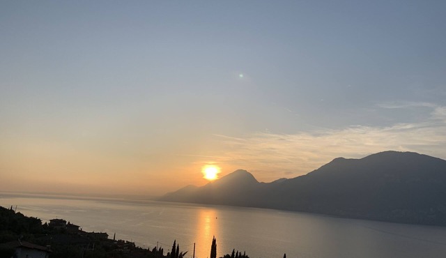 Romantisches Rustico mit Traumhaftem Seeblick in Sehr Ruhiger Lage
