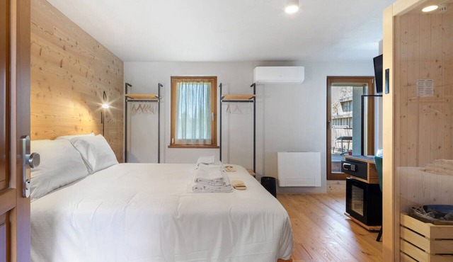 Room 'Camera 2 - Tara' with Mountain View, Wi-Fi and Air Conditioning