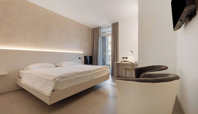 Room 'Laguna Junior Suite' with Shared Terrace, Wi-Fi and Air Conditioning