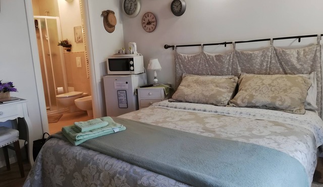 Room 'Provenzale' with Shared Garden, Wi-Fi and Air Conditioning