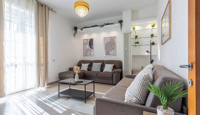 SanSiroSuite75: Spacious apartment with garage and metro access just a stone's throw from the stadium and the fairgrounds