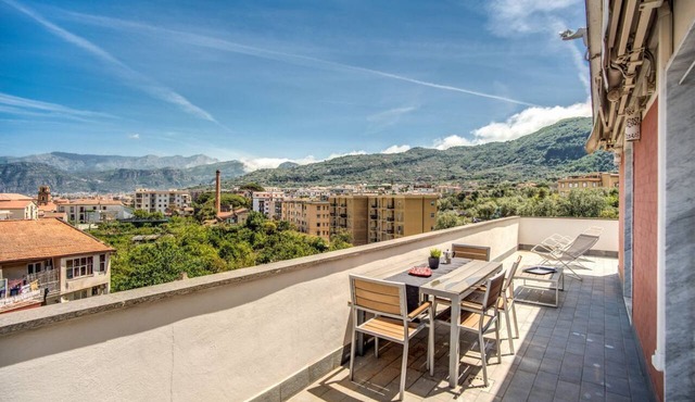 SeaView Apartment Sorrento center!