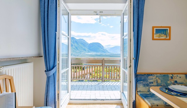 Sigmundskron by Interhome