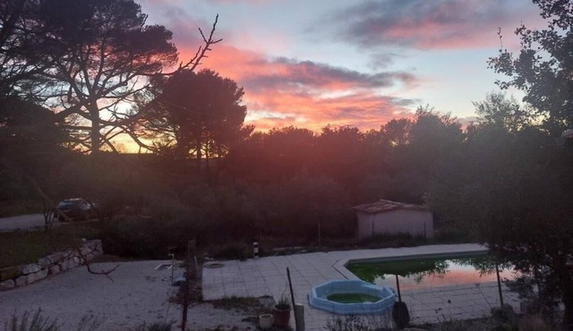 Single-storey house near Aix en Provence