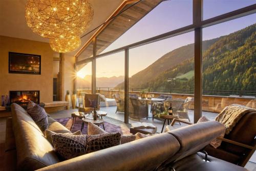 Sky Spa Penthouse Chalet