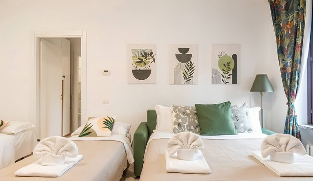 SkyJoy: 3rd floor, 2bedrooms