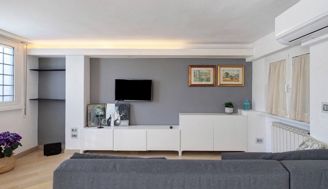 Smart Loft Apartment with Private Terrace, Wi-Fi, and Air Conditioning