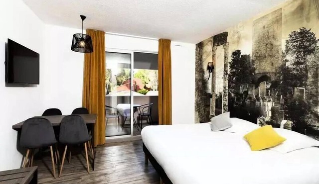 SOWELL HOTELS L'Olivier* - Room 2 People Triple Comfort