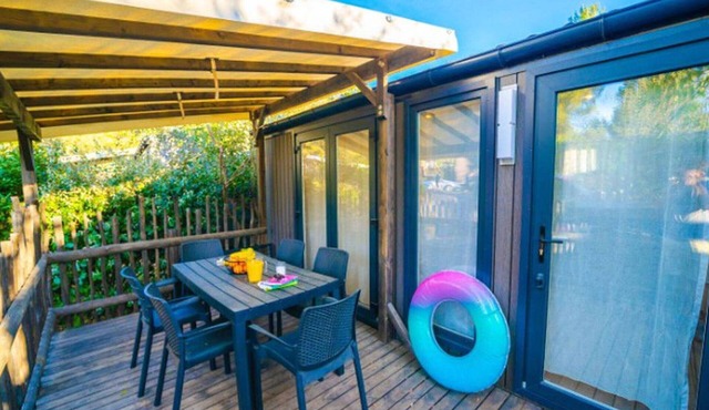 Spacious cottage with AC - 8 guests