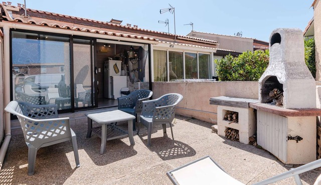 Studio Loft Pavilion in Gruissan Ayguades - Pets Welcome, Free Parking