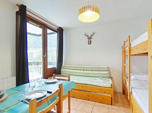 Studio Montgenèvre, skis aux pieds, 2 couchages - FR-1-330D-1
