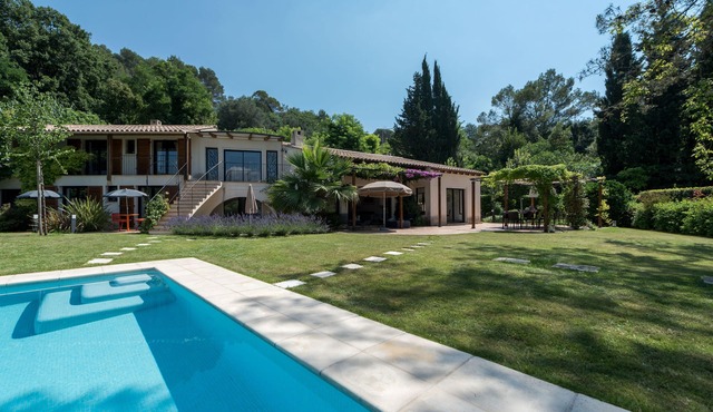 Stunning Architect Eco Villa with Swimming Pool, Petanque Court & Amazing Views