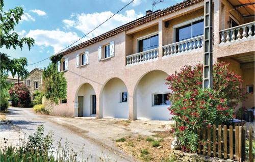 Stunning Home In Montaren Et St Mediers