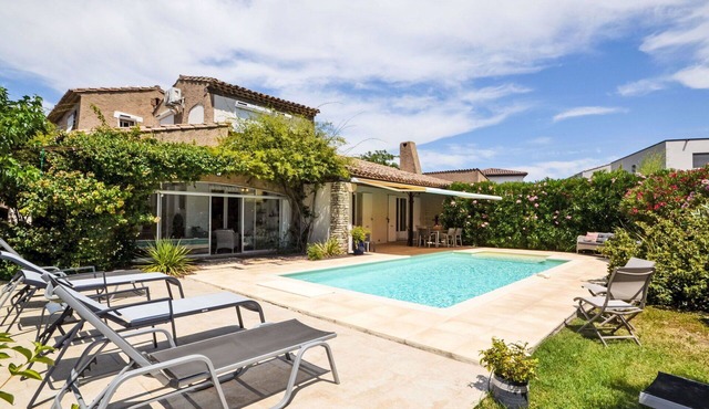 Stunning private villa for 6 people with WIFI, private pool, A/C, TV and terrace