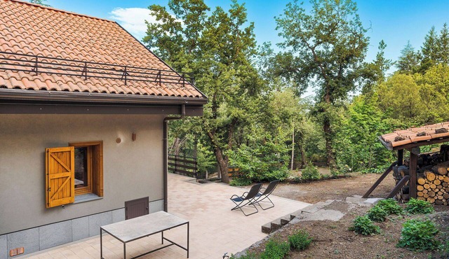Stunning private villa for 6 guests with A/C, WIFI, TV, terrace and panoramic view