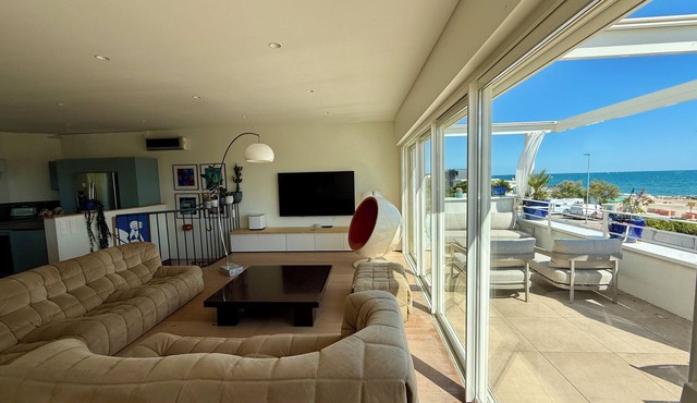 SUPERB DUPLEX SEA VIEW AND ROOFTOP 360° VIEW