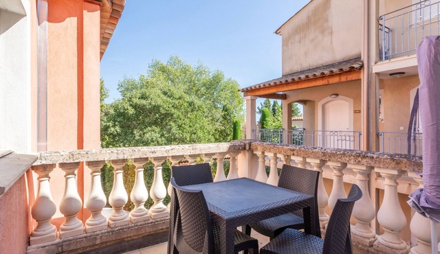 T3 avec vue sur la Provence | Piscine sur place
