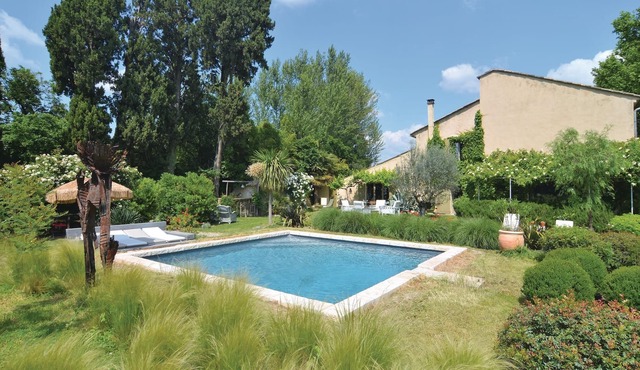 This apartment is part of a property with a large communal pool, which brings joy to young and old.