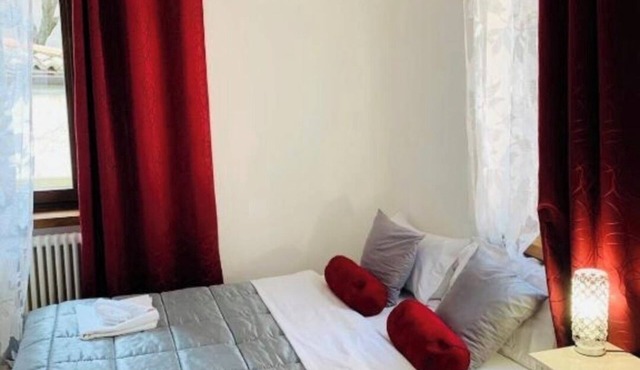 Triple Room- Modern