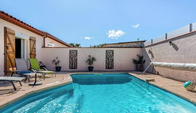 UNE PAUSE DANS LE SUD, air-conditioned family home, 98m², private pool, sleeps 5.