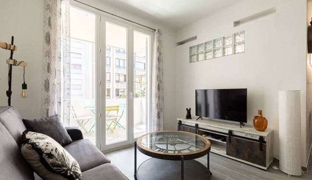 Upstays Terrace 44m² Apartment Carnot
