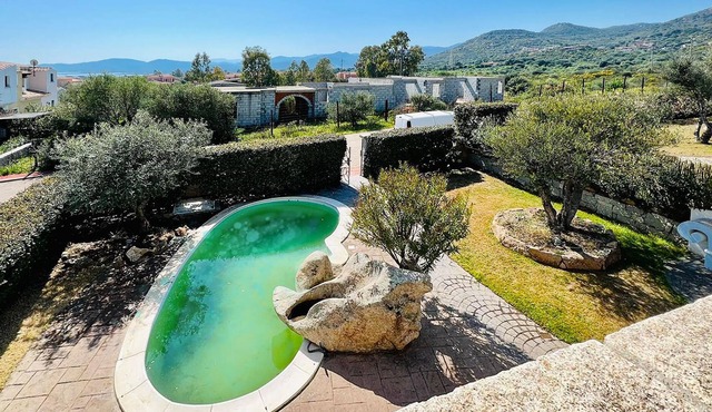 Vacation with your families on the beautiful island of Sardinia.