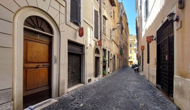 Vicolo Cellini, Lovely & Bright 2 Br Apartment By Halldis
