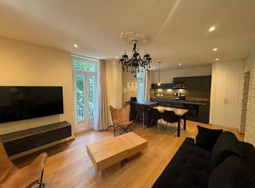 Villa Belle Fleur - Queyras - Appartements confortables avec vue montagne Alpes Française -
