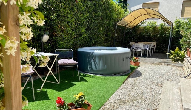 Villa Bianca, 500 metres from the beach!