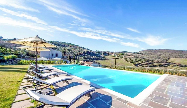 Villa Blu - Seven Bedroom Villa, Sleeps 14
