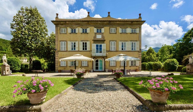 VILLA CONTE - Seven Bedroom Villa, Sleeps 14