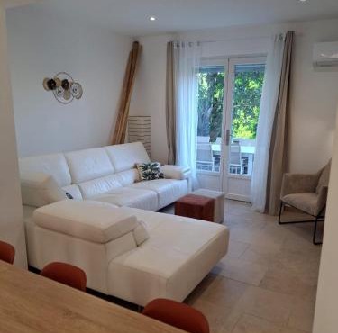 Villa Lady Rose - 7 Suites Privatives & Climatisées - Nîmes