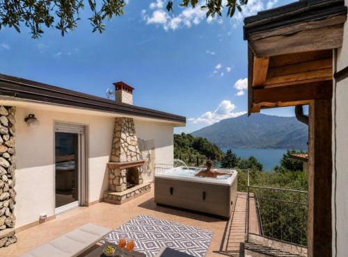Villa Natura Panoramic Lake Garda