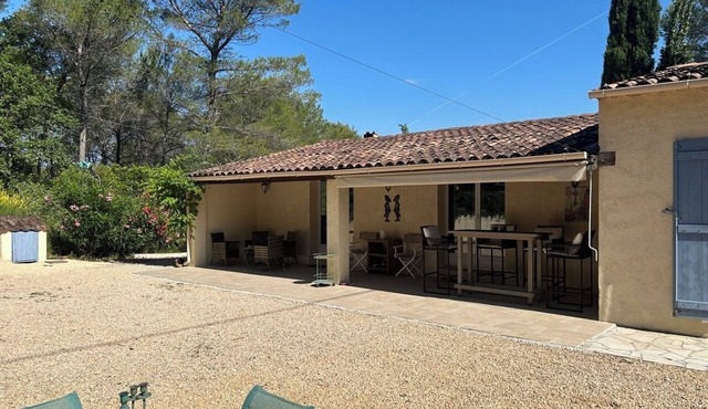 VILLA NIRVANA: Beautiful villa in a private setting with a panoramic view.