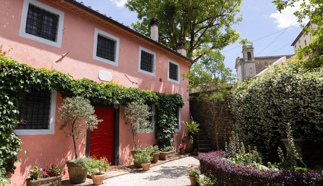 Villa Roocello, charming restored olive mill, with