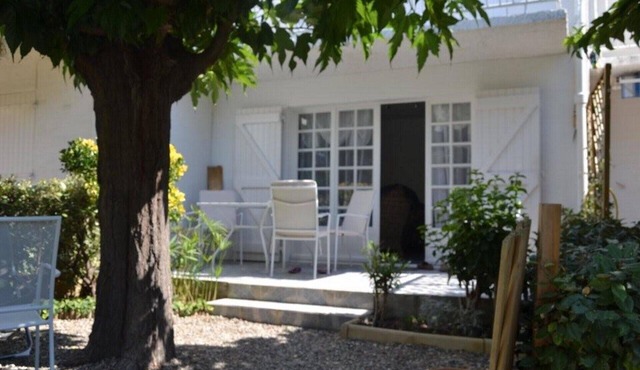 Villa sea view beach on foot 2 minutes internet private parking