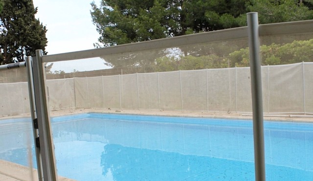 Villa with pool and AC, nature retreat - 6 guests
