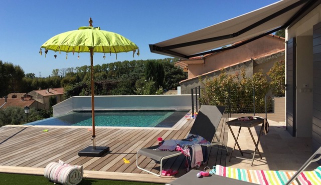 Villa with swimming pool between Lubéron and Alpilles
