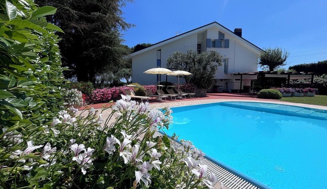VillaPronti - Elegant Villa with Pool for vacations between sea and hills - Rimini in Emilia-Romagna