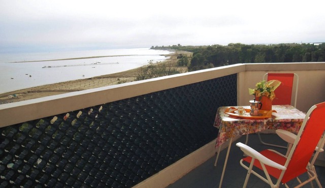 Wonderful Seaview Flat With Terrace