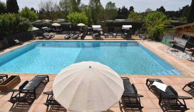 ZEcamping 4* piscine animaux acceptés jacuzzi chalet TV LV clim 32m2