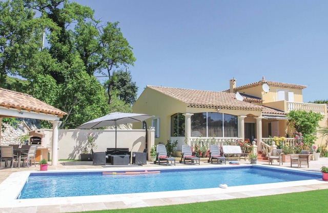 Accommodation Les Angles 