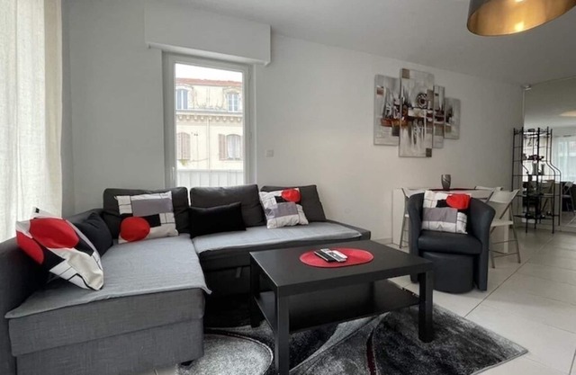 Comfortable apartment in the center of Cannes - 2 rooms - Garage