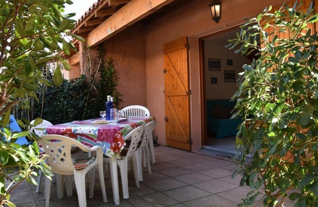 Maison Gruissan, 3 pièces, 6 personnes - FR-1-229A-23
