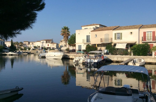 Marina 